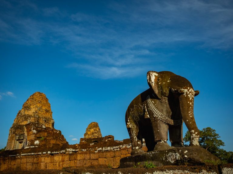 AngkorWat-elephant-temple