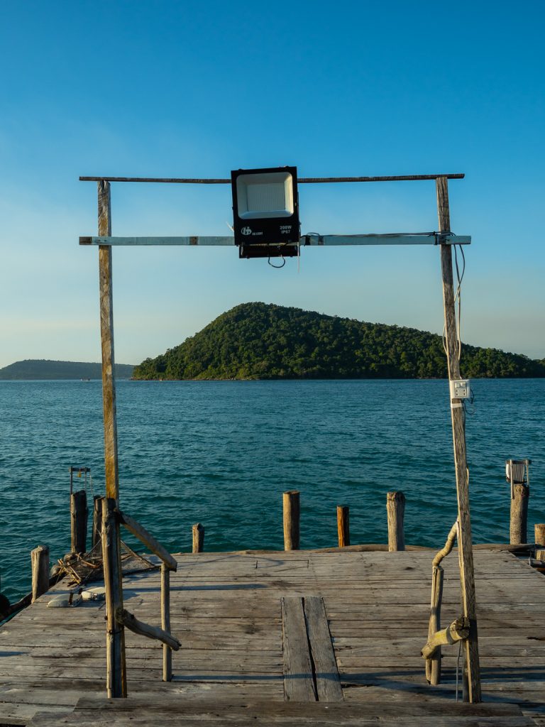 KohRongSamloem-wooden-pier