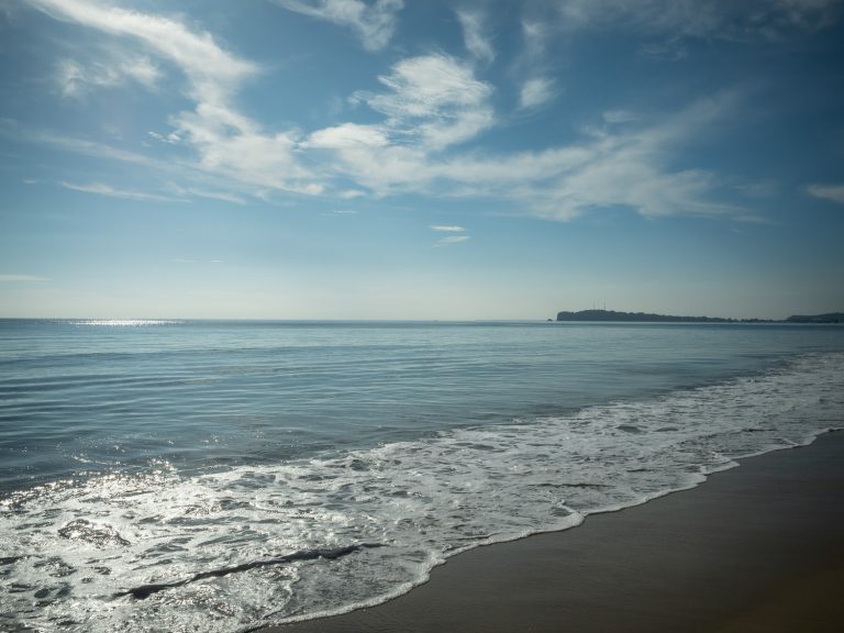 trincomalee-beach