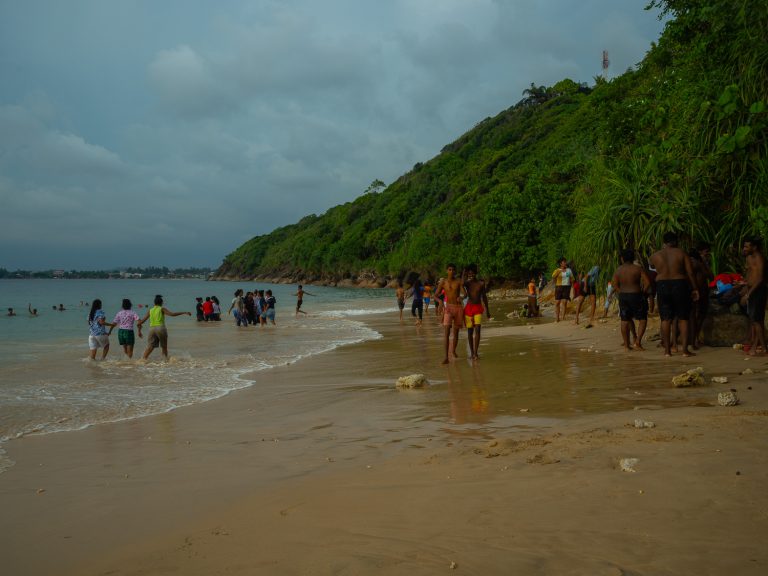 unawatuna-jungle-beach