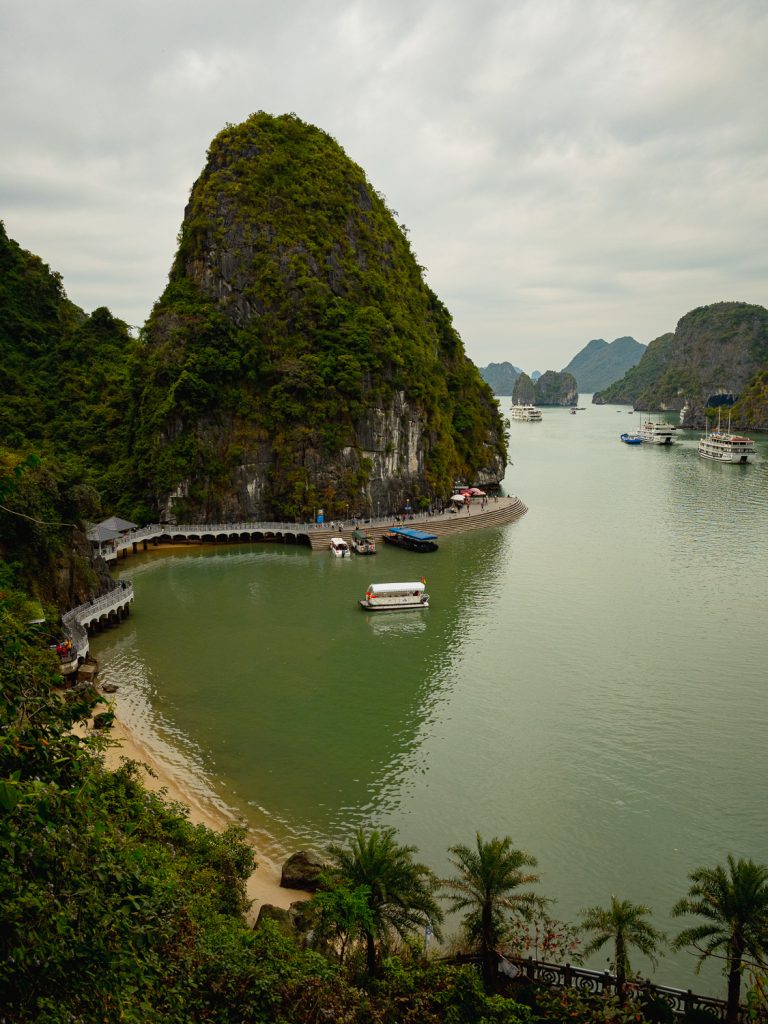 HalongBay-rock