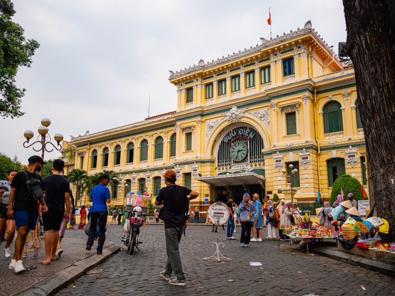 Saigon-post-office