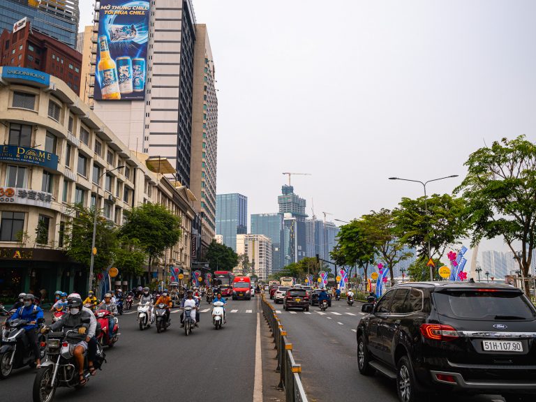 Saigon-traffic