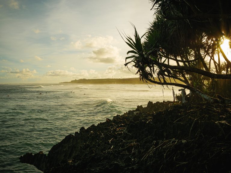 Bali-nusa-dua-cliff
