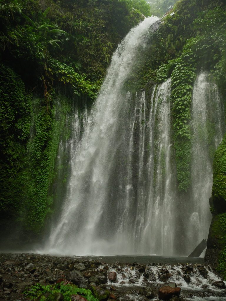 Lombok-waterfall