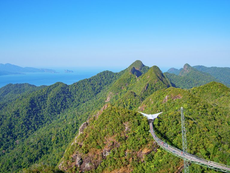 Malaysia-langkawi-skywalk